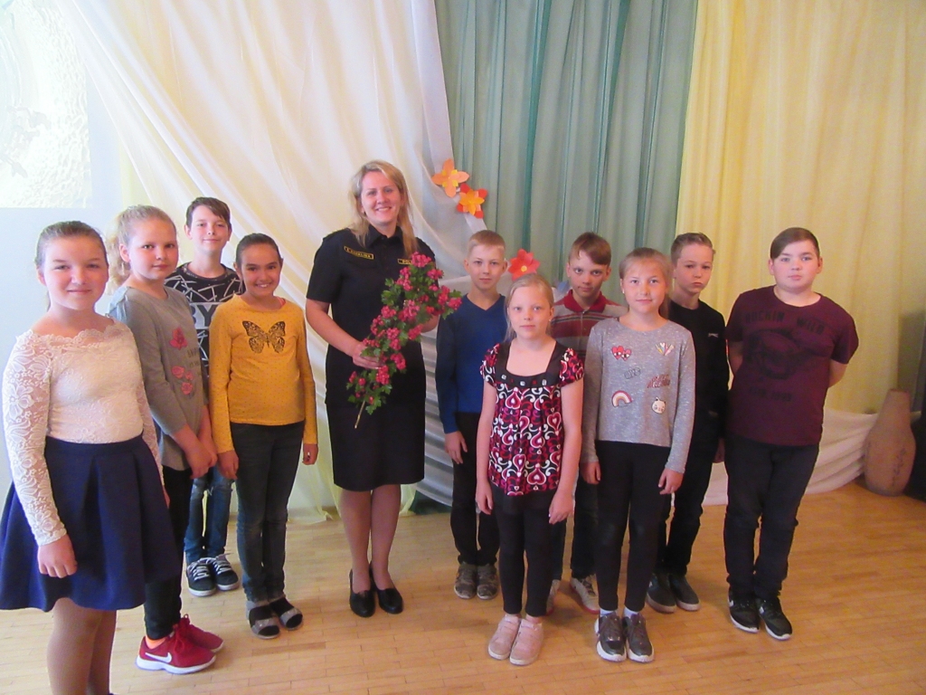 Autors: pagasta sākumskola