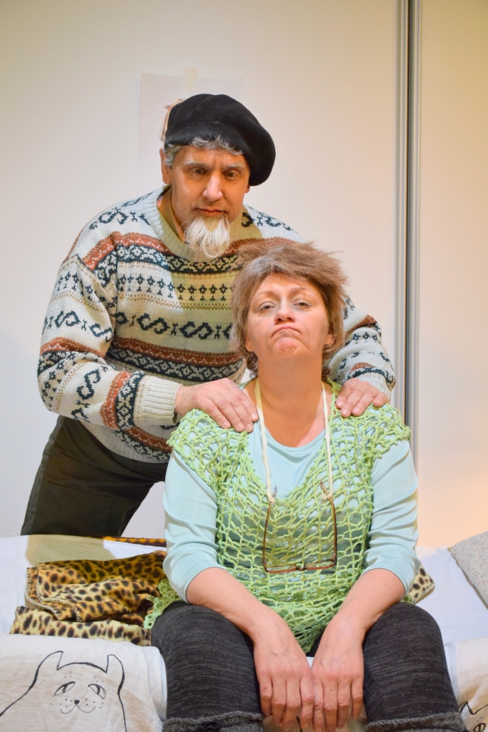 Mirklis līdz pirmizrādei. Laura Kokina un Uldis Dzērve.