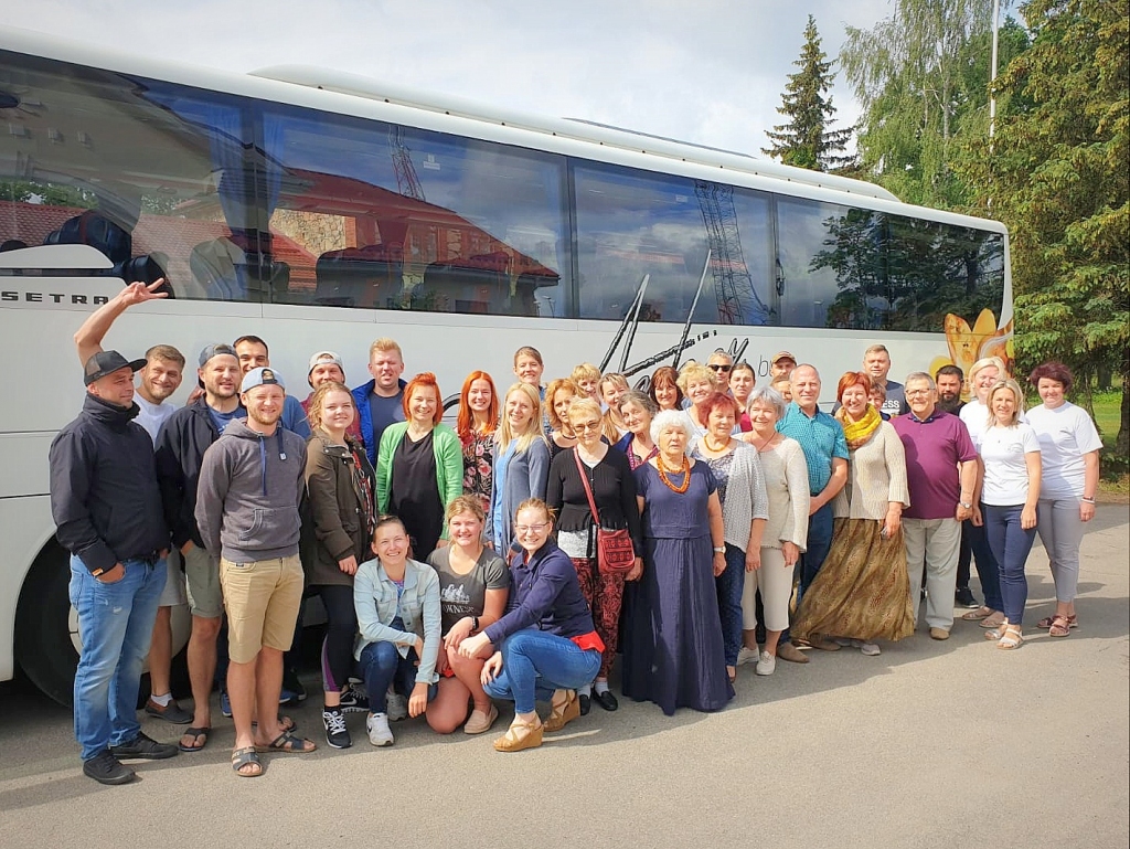 Mirklis pirms izbraukšanas. Ceturtdienas rītā sākās ap 300 kilometru garais ceļš uz Pleskavu.
Autors: no Kokneses TIC