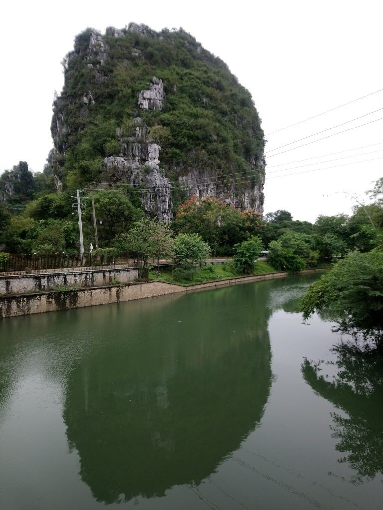 GUILIŅĀ ir skaisti upes krasti ar klintīm.
Autors: no ceļotāju albuma