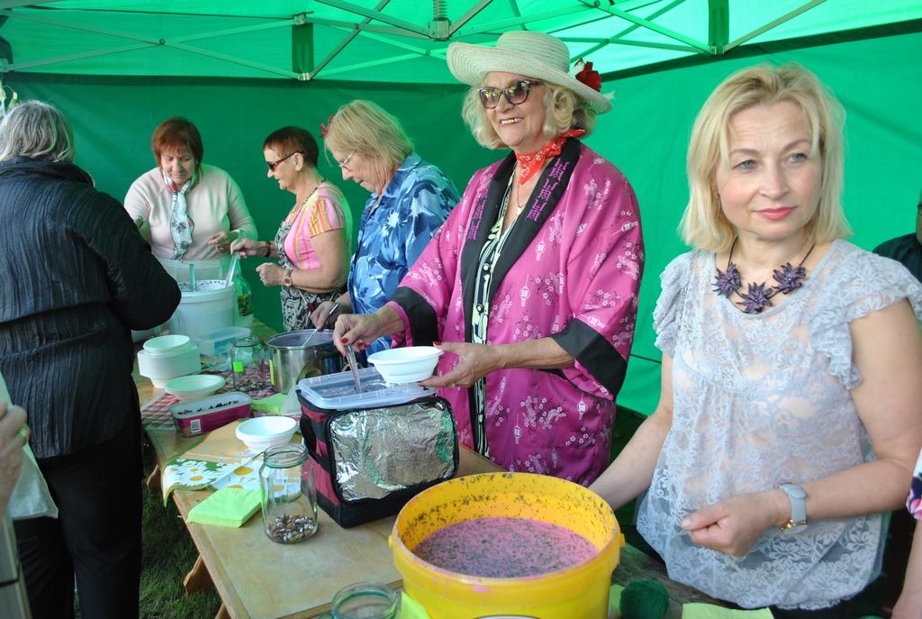 GARDI GAN! Katrai saimniecei sava aukstā zupa.