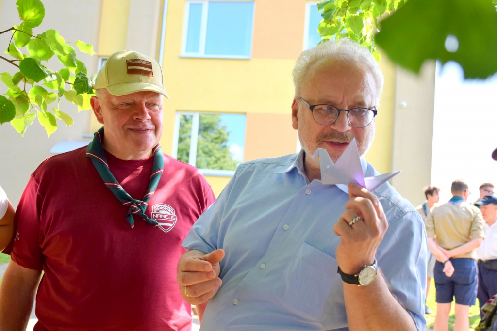Aluksniesiem.lv raksta attēla aizvietotājs