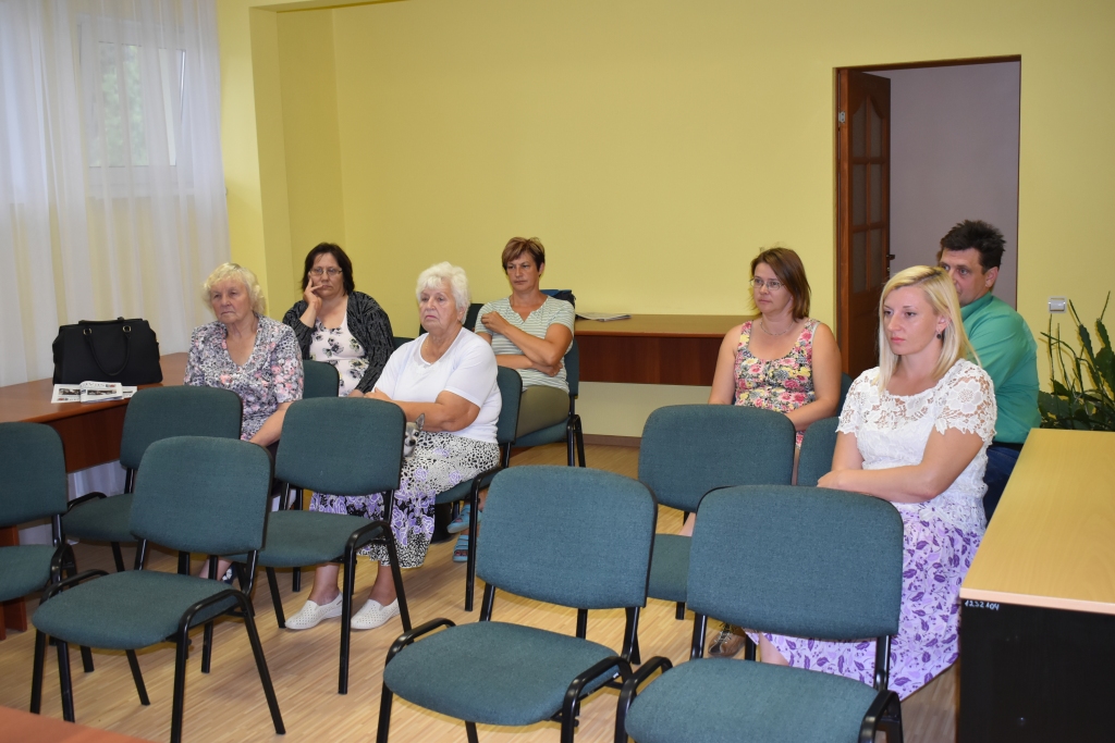 Mums rūp! Secē uz tikšanos ar domes pārstāvjiem ieradās septiņi vietējie iedzīvotāji. Tikšanās laikā tika pārrunāta pagasta nākotne teritoriālās reformas ietekmē, kā arī apspriesti citi aktuāli jautājumi.