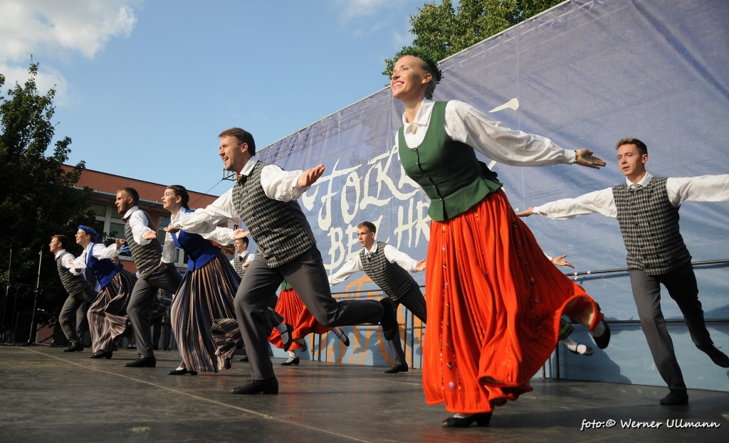 RAITS DEJU SOLIS Pļaviņu novada dejotājiem.
Autors: no jauniešu deju  kolektīva “Daugaviņa”