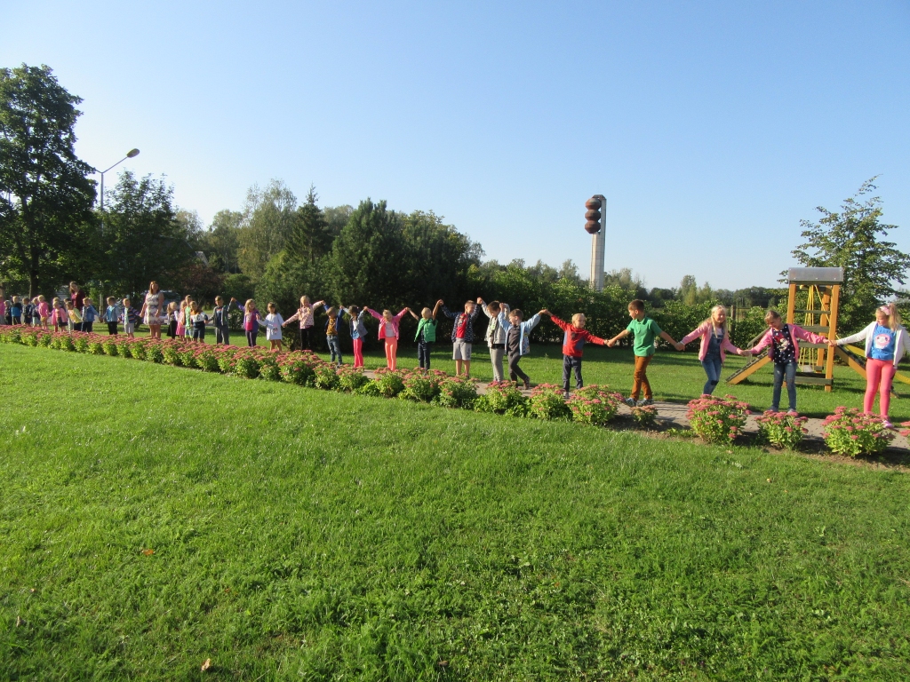 Autors: Aizkraukles pagasta sākumskola