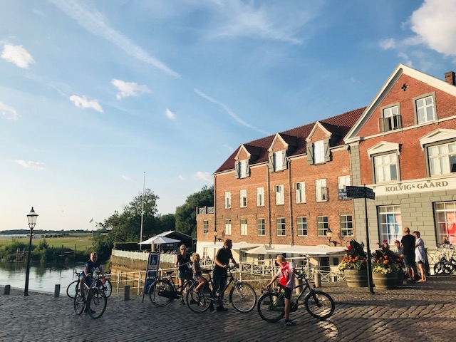 Klasika. Dānijas ainiņa.