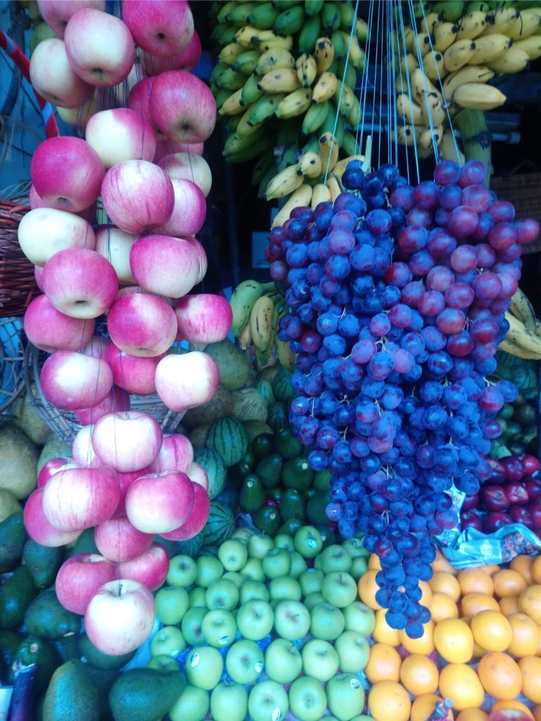 AUGĻU BAGĀTĪBA tirgū.
Autors: no ceļotāju albuma