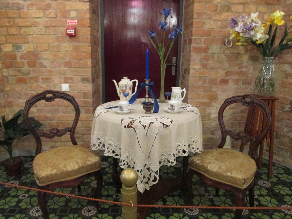 Pagājušā gadsimta mēbeles — jūgendstila liecinieces.
Autors: autores