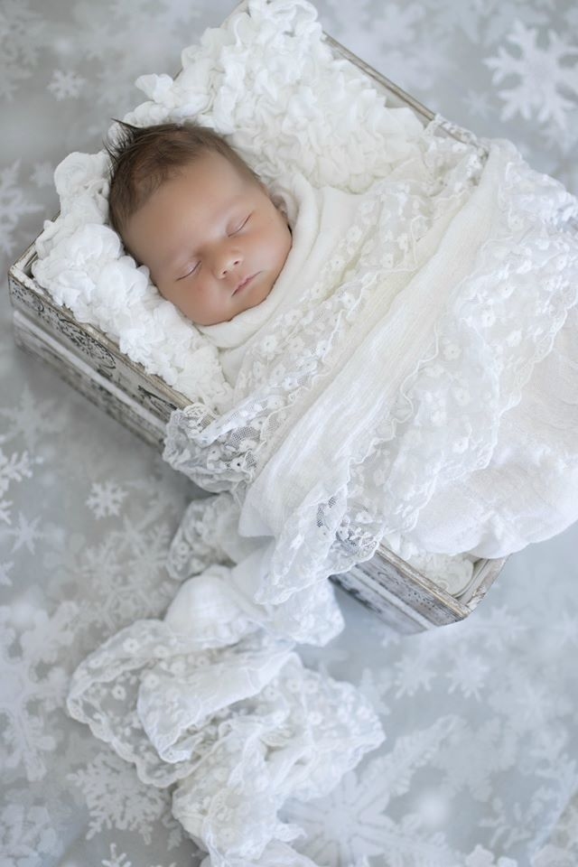 PIRMAIS Rīgā šajā gadā piedzima zēns, bet mūspusē — vairākas meitenītes. Attēlā — mazais Gustavs.
Autors: Ineses Kalnozolas foto ir tikai ilustratīva nozīme