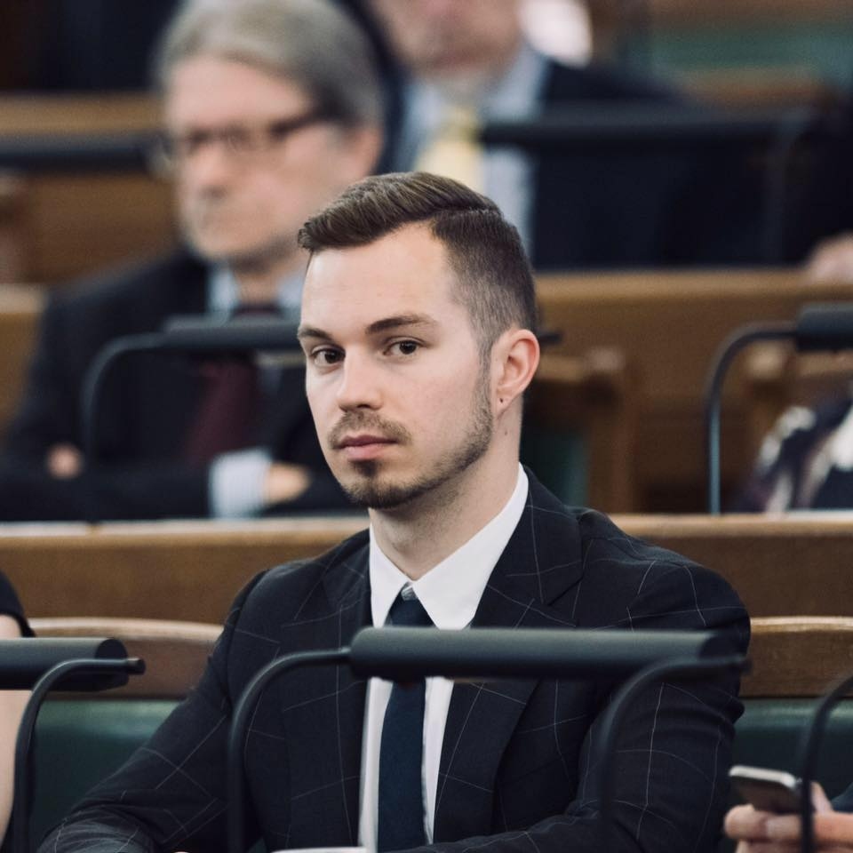 Artūrs Toms Plešs, Administratīvi teritoriālās reformas komisijas vadītājs un Vides aizsardzības un reģionālās attīstības ministrijas parlamentārais sekretārs.
Autors: Ieva Ābele