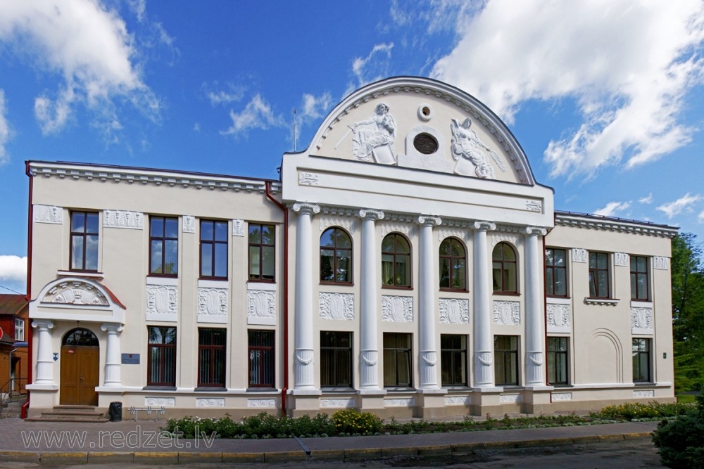 Aluksniesiem.lv raksta attēla aizvietotājs