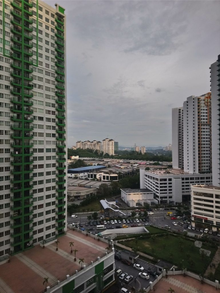 ATKAL KUALALUMPURĀ.
Autors: no ceļotāju albuma