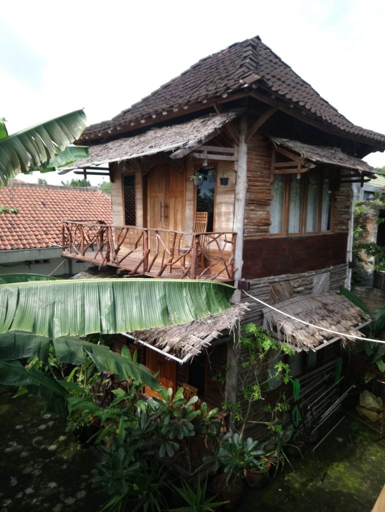 KOKA “ŠTĀBIŅŠ” Jogiakartā.
Autors: no ceļotāju albuma