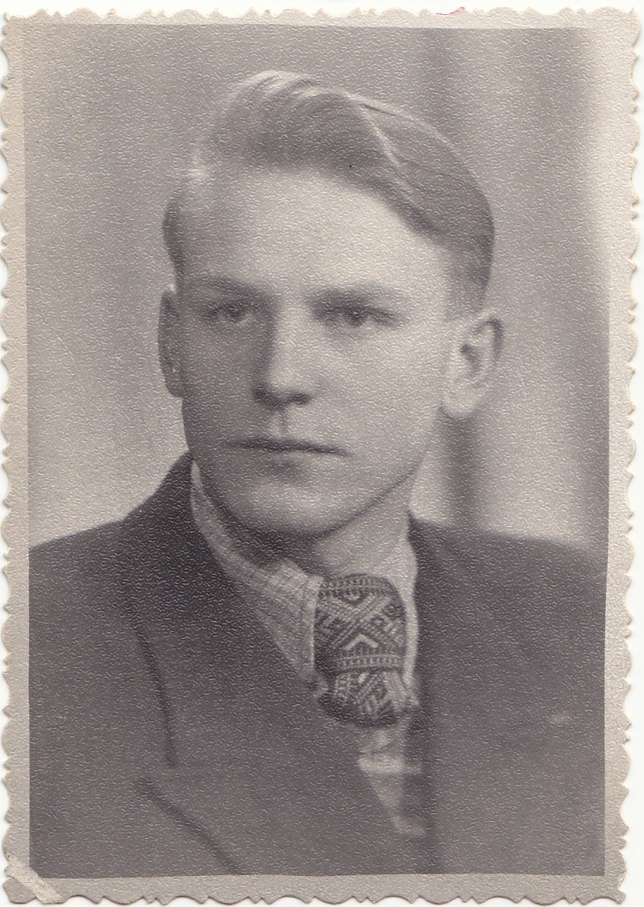 Aleksandrs jaunībā.
Autors: no Aleksandra Tautvida albuma