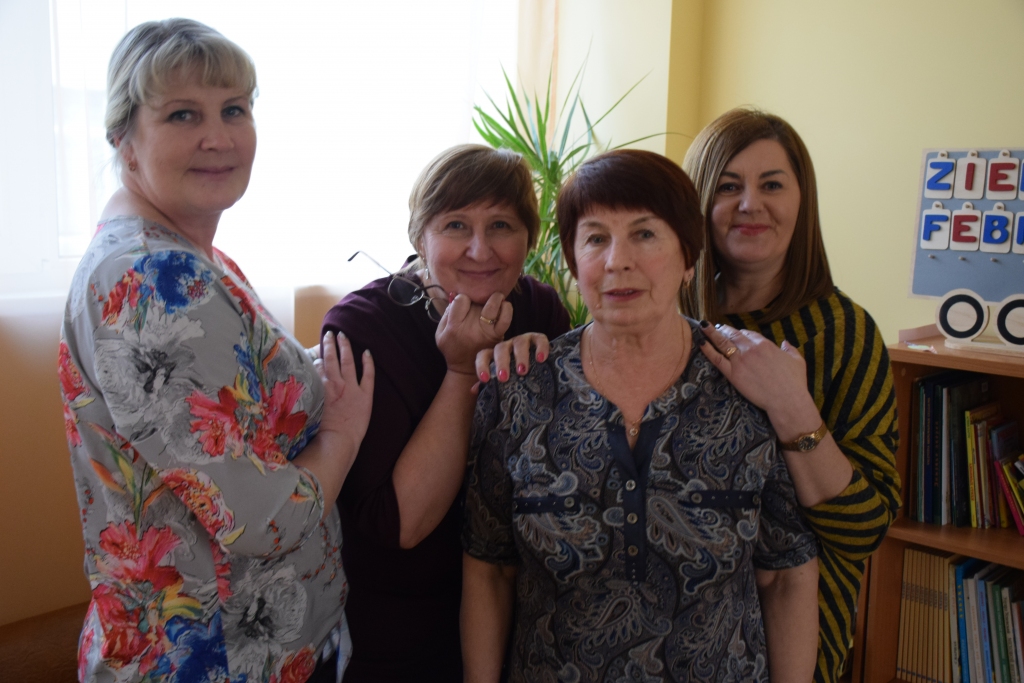 Kopā ar kolēģēm. Natālija Arpa (no kreisās), Lidija Brekkele, Ņina Belkina un Ina Žeromska.