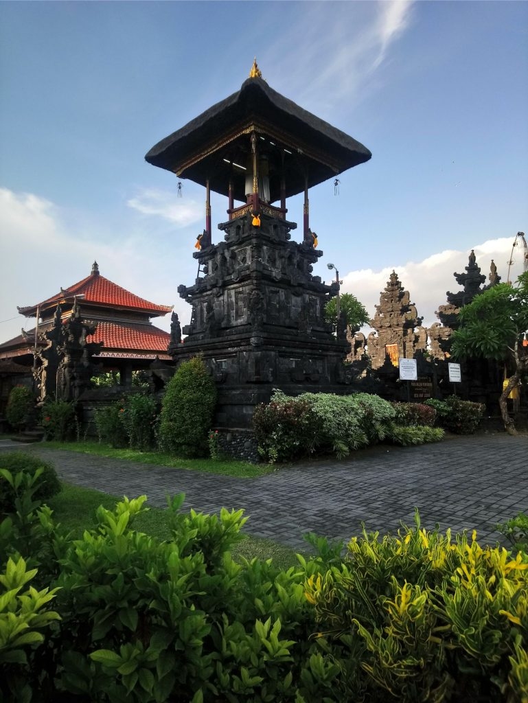 VĒL INDONĒZIJĀ. Denpasara.
Autors: no ceļotāju albuma