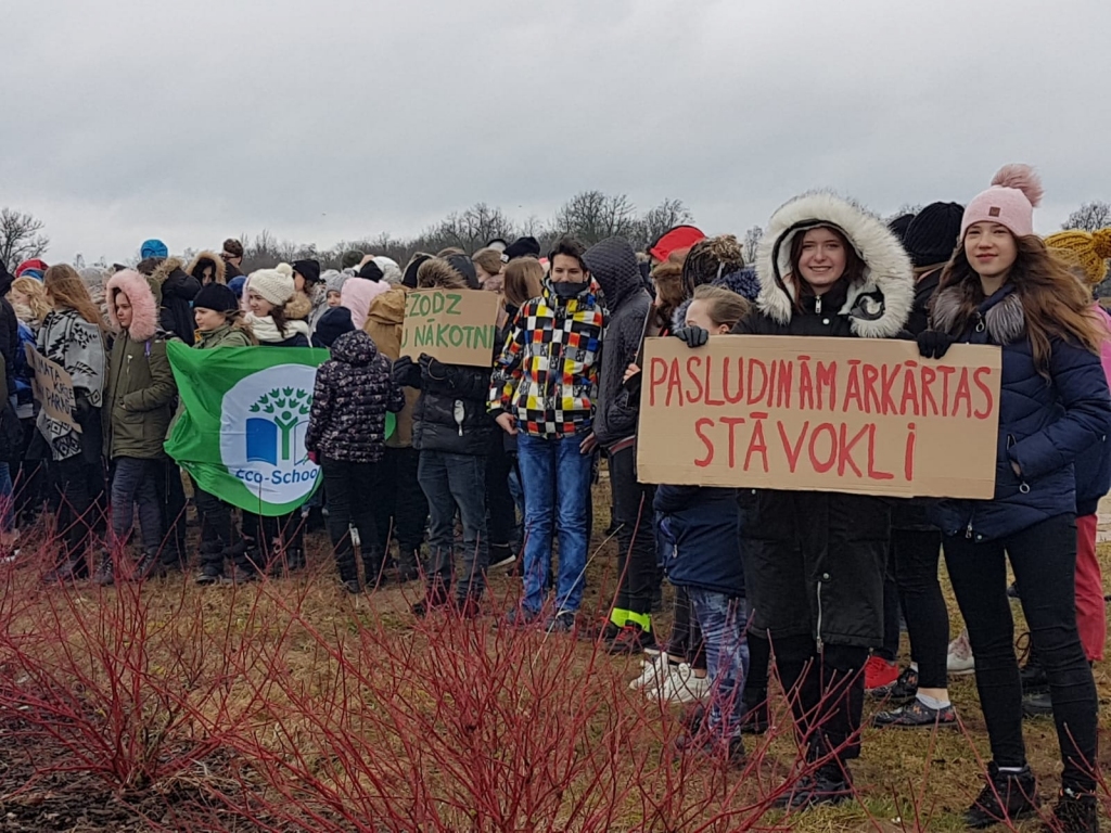 Salaspils 1. vidusskolā aizvadīts Ekoskolu “Ziemas forums 2020”.
Autors: no Pļaviņu novada ģimnāzijas