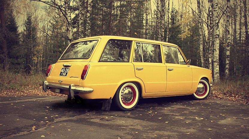 VAZ 2102. Attēlam ilustratīva nozīme.