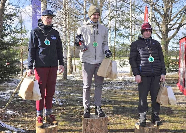 Autors: no personīgā albuma