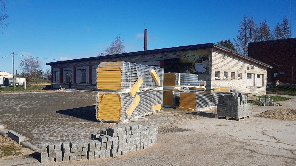 Atlicis pavisam nedaudz. Vallē drīzumā plāno atvērt jaunu pārtikas veikalu.