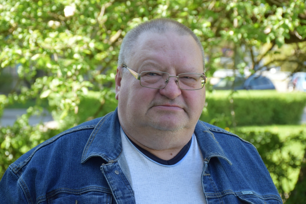 Ar 40 gadu pieredzi. Aizkraukles pusē daudziem pazīstamais ēdnīcas, kafejnīcas īpašnieks Modris Melngailis.