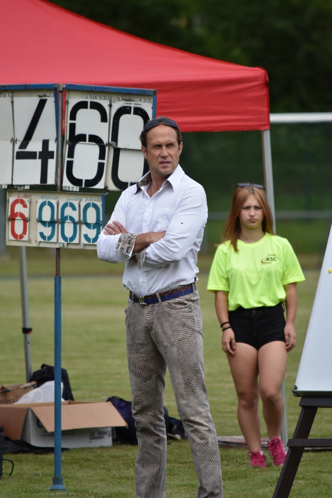 Latvijas rekorda īpašnieks. Joprojām nepārspēts ir Māra Bružika rekords trīssoļlēkšanā — 17,56 m.