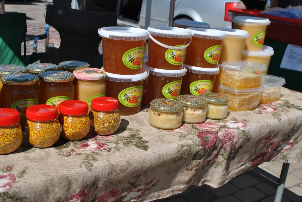 GARDĀ UN VESELĪGĀ produkcija ir no Jāņa Ambaiņa saimniecības Aiviekstes pagastā.