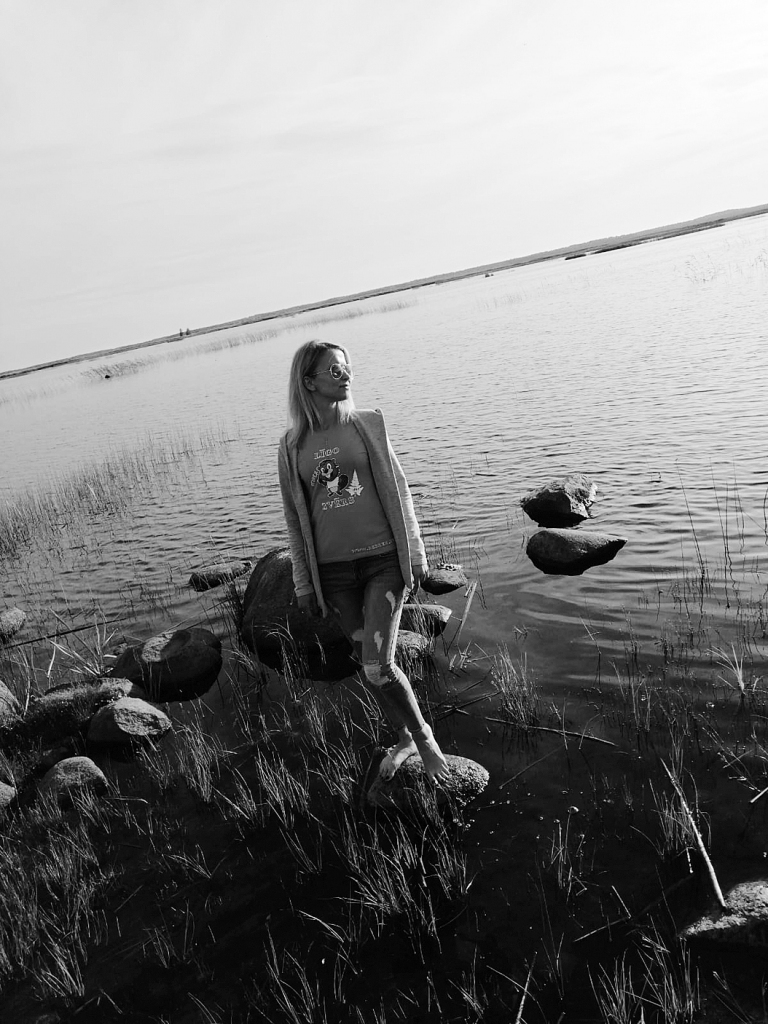 Produkta lielākā vērtība ir tā, ka tas ir dabisks, ar rokām gatavots, to rada ģimenes uzņēmums. “Mēs zinām no A līdz Z, kas katrā kapsulā ticis ielikts,” uzsver Beatrise Ķēde. “Un iedvesmu strādāt dod atgriezeniskā saite, kad cilvēki raksta pateicības vēstules un atsauksmes par produkta pozitīvo ietekmi uz veselību.