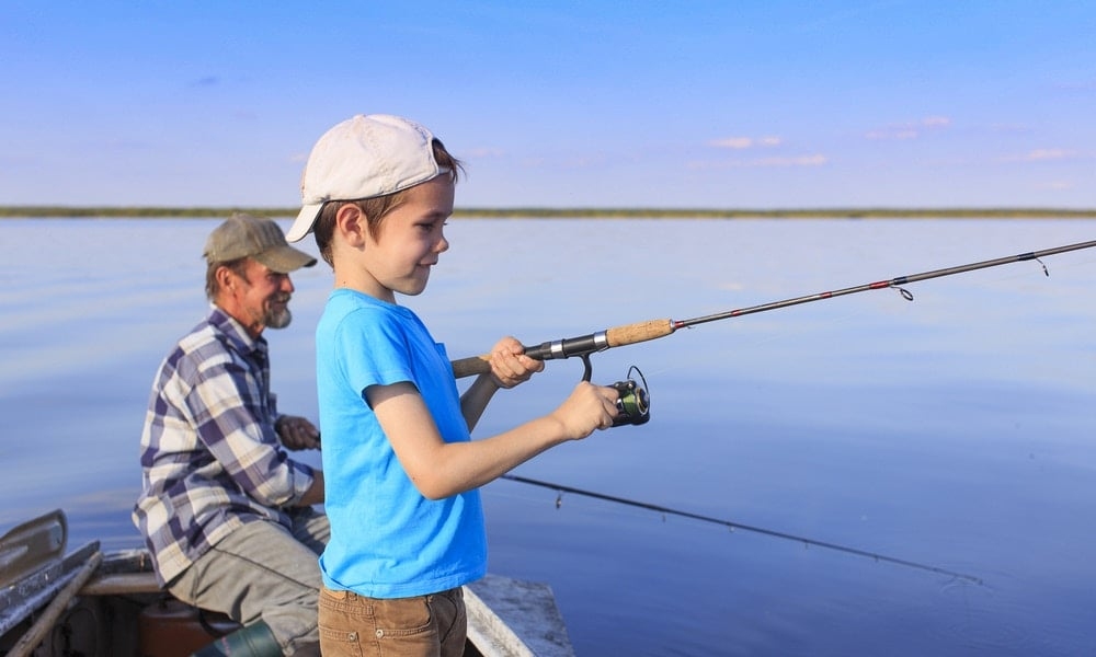 Autors: no interneta