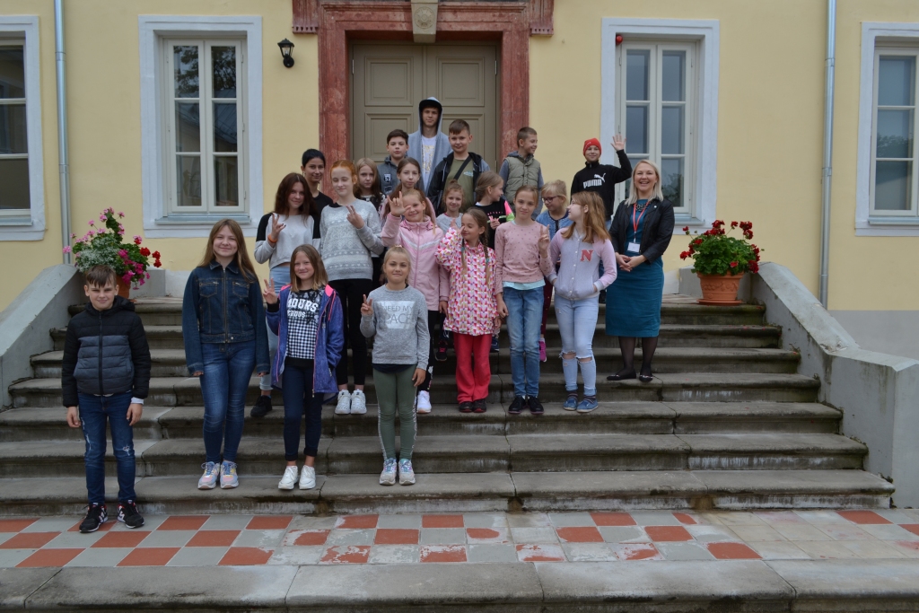 Labākie dodas ekskursijā.
Autors: Valda Puidas foto