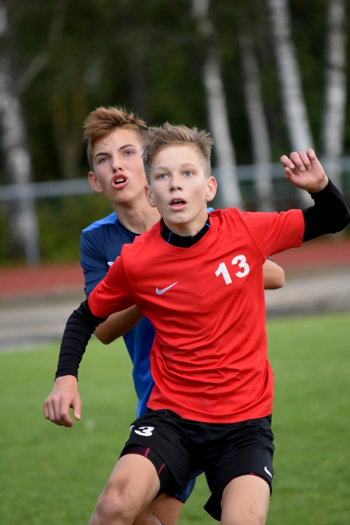 Cīņasspara apliecinājums. Kristiāns Daniels Valdheims (priekšplānā).