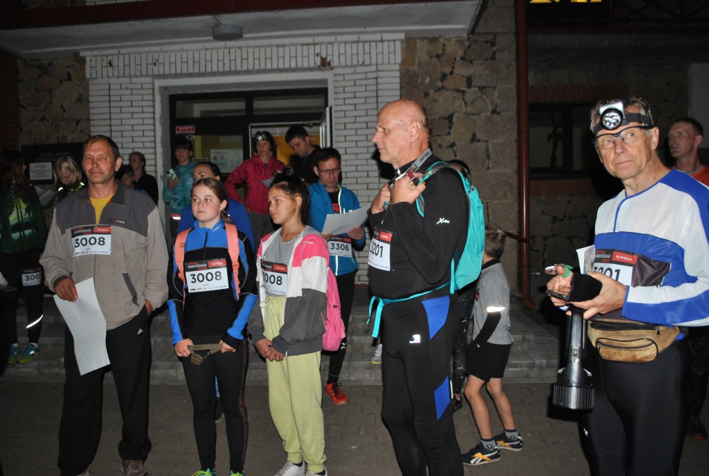 APŅĒMĪBAS PILNI startam gatavojas pļaviņieši.