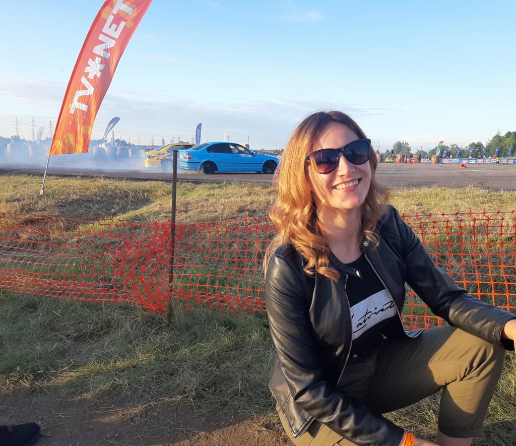 Anda Priede ir vienīgā no Jaunjelgavas novada, kura saņem Vītolu fonda stipendiju. Viņa studē Latvijas Lauksaimniecības universitātē ekonomiku. Šogad viņa mācības sāk trešajā kursā, kurā apgūs izvēlēto novirzienu — reģionālo ekonomiku.
Autors: no privātā albuma