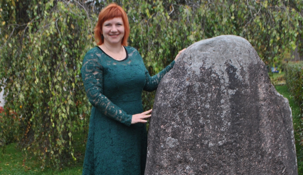 KRĀSAINAIS RUDENS ir Lāsmas Ružas-Riekstiņas jubilejas laiks.