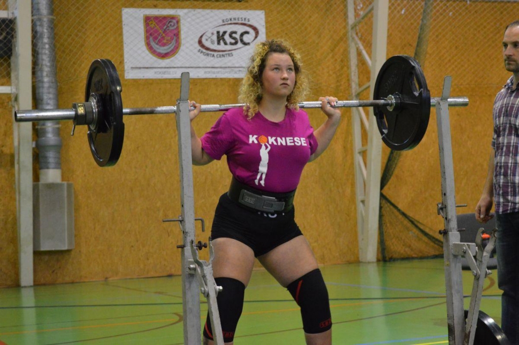Panākumu atslēga — smags darbs. Dārta Bērziņa pauerliftingā trenējas pusotru gadu.
Autors: Katrīna Vīgupe