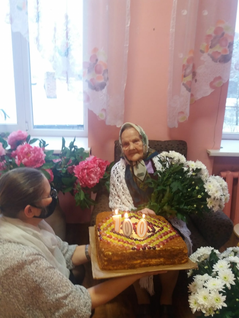 PRIEKA MIRKLIS Zofijas Mazures simtajā jubilejā. 
Autors: no sociālās aprūpes centra “Pļaviņas”