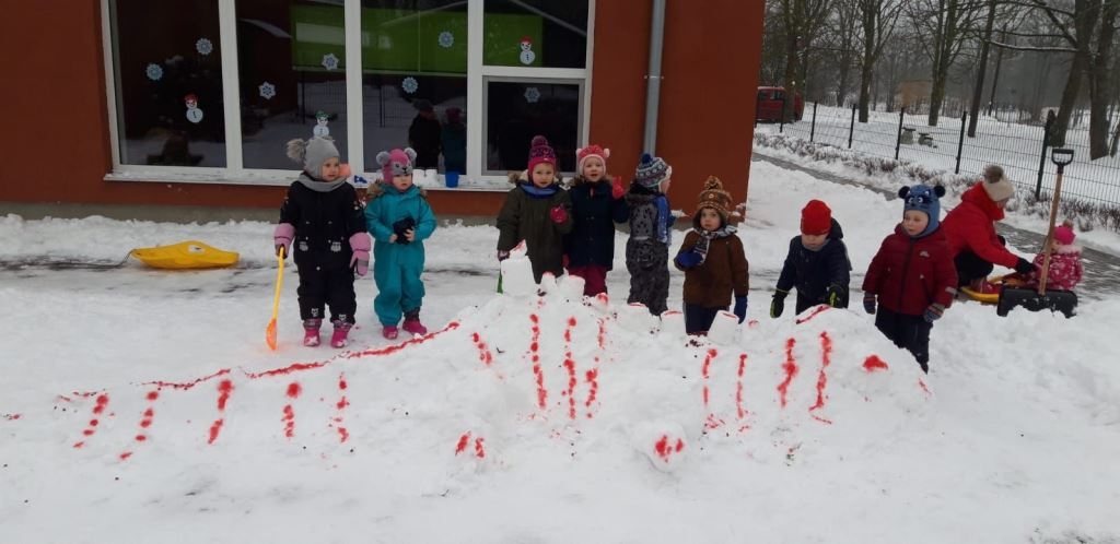 Iepazīst ūdeni, ledu un sniegu.
Autors: no pamatskolas