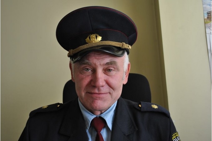 Dainis Ginters, Kokneses novada pašvaldības policijas vecākais inspektors.