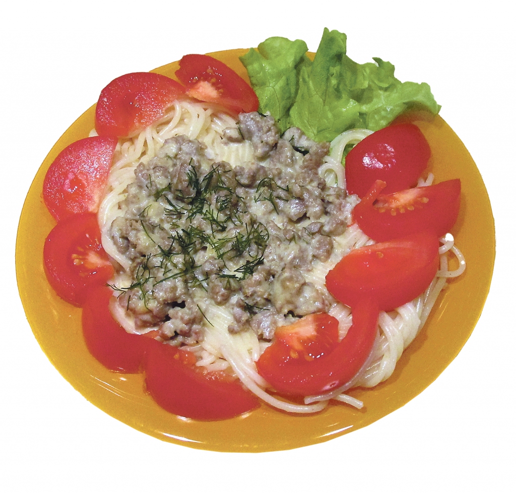 Sātīga maltās gaļas un siera mērce makaroniem.