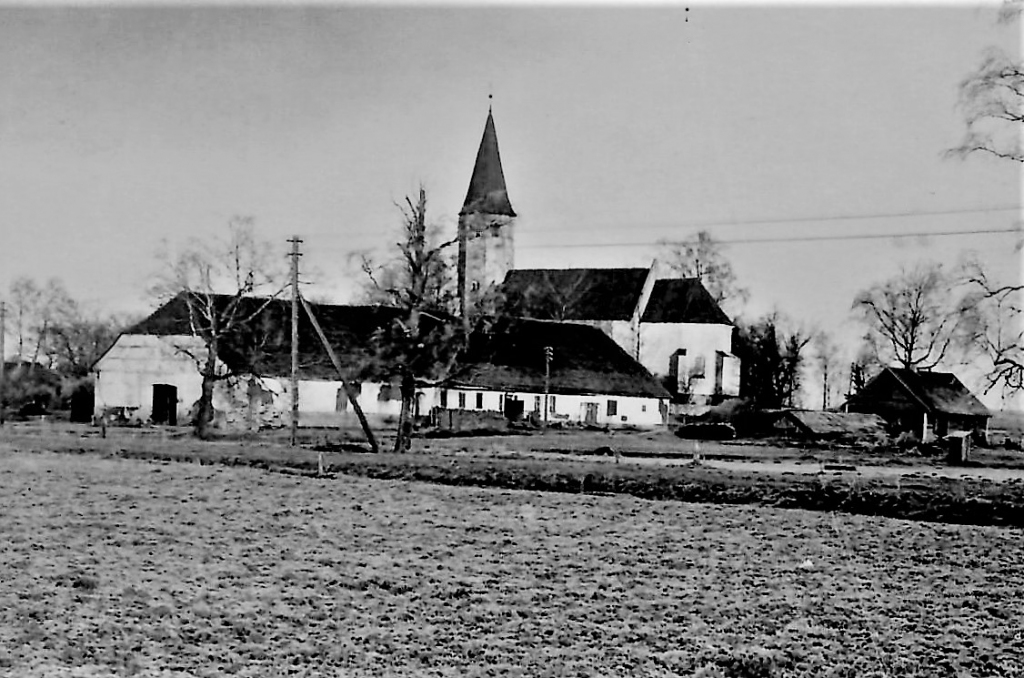 Neretas baznīca un krogs.
Autors: no Neretas novadpētniecības muzeja krājuma