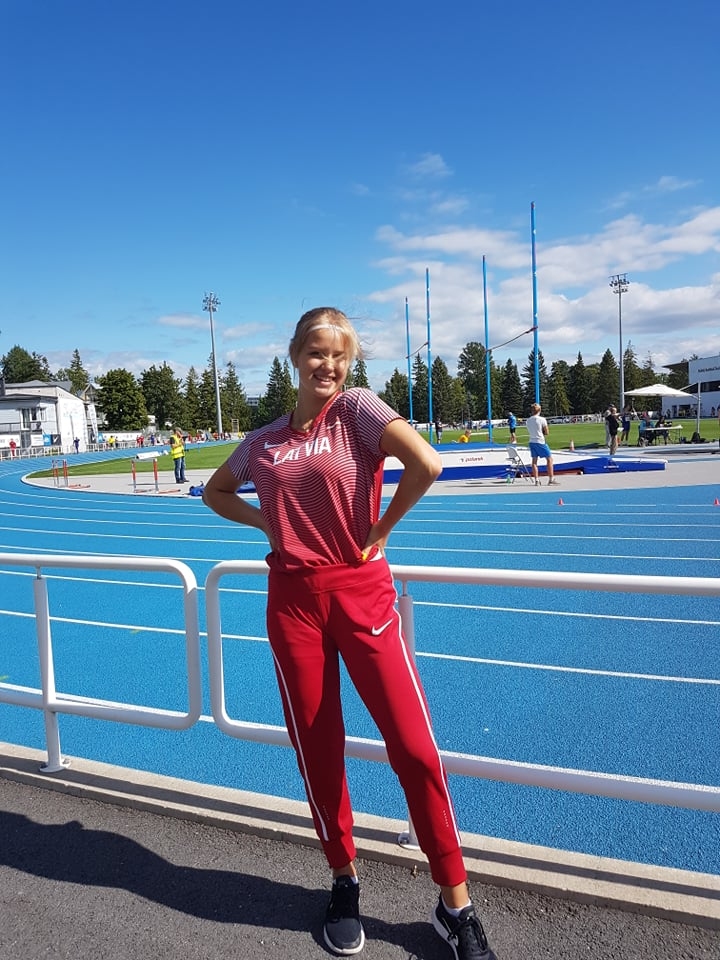 Dzimusi Latvijas neatkarības atjaunošanas gadadienā. Aizkraukliete Amanda Malatkovska.
Autors: no personīgā albuma