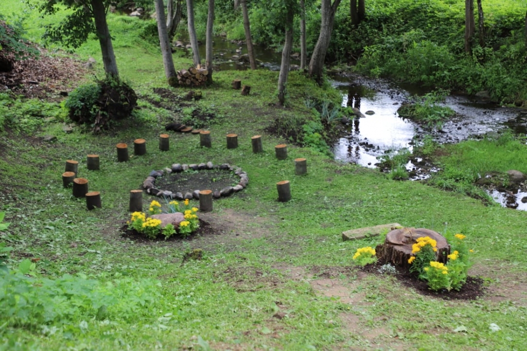 Projekta mērķis ir ierīkot ainavisku zaļo zonu Skrīveru centrā — Maizītes upes ielejā, pie mūzikas un mākslas skolas, sabiedrības izglītošanai un atpūtai.
Autors: no Skrīveru novada pašvaldības