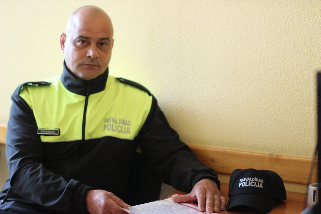 Juris Bokiševs. Pirmais pašvaldības policists Neretas novadā.
Autors: no Neretas pašvaldības