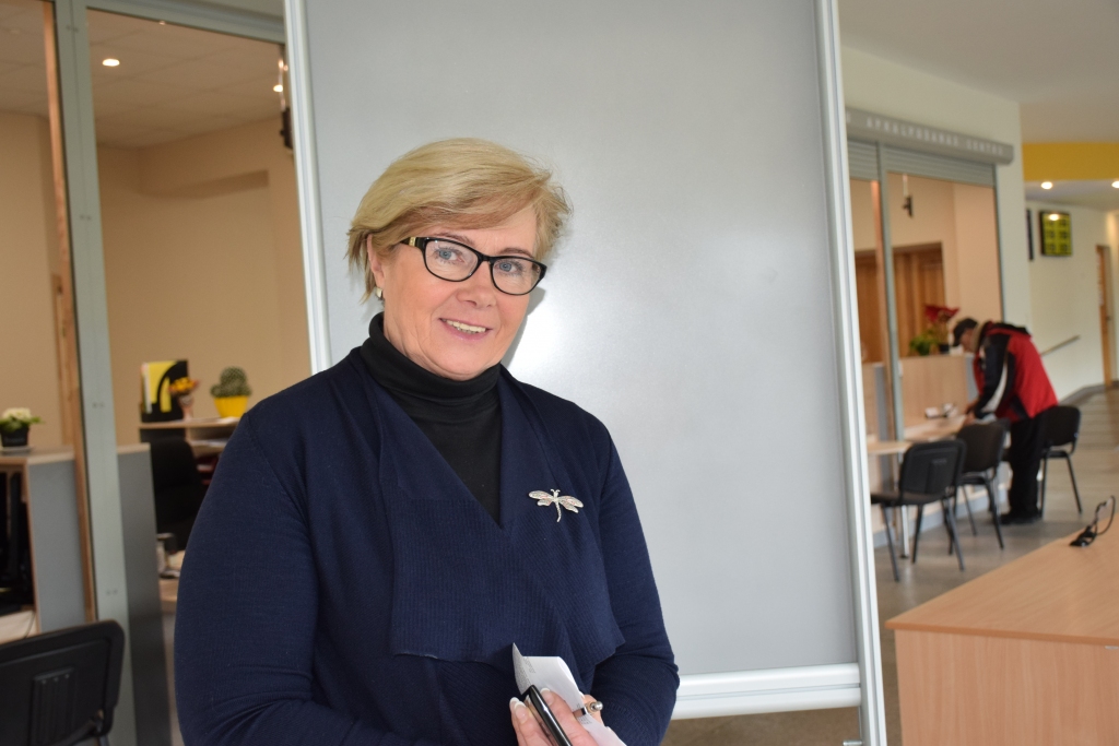 TOP STRATĒĢIJA UN ATTĪSTĪBAS PROGRAMMA. “Izstrādājot jaunveidojamā Aizkraukles novada ilgtermiņa attīstības stratēģiju 15 gadiem un attīstības programmu septiņiem gadiem, ņēmām vērā visu sešu šobrīd vēl esošo novadu plānošanas dokumentus, vēl apkopojam darba grupu un iedzīvotāju aptaujas rezultātus. Iedzīvotāji varēs piedalīties abu dokumentu sabiedriskajā apspriešanā,” saka Aizkraukles novada attīstības plānotāja Ilona Kāgane.