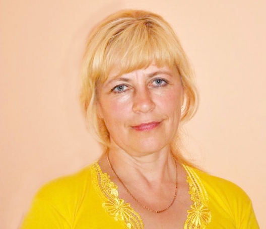 Mārīte Baltābola, aiviekstiete.