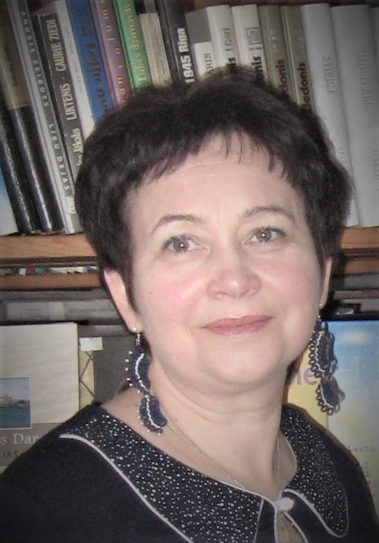 Dace Grele, Iršu pagasta bibliotēkas vadītāja.