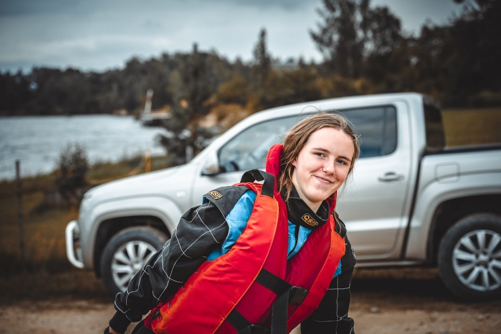 Par čempionu nepiedzimst. Pirmo sezonu ātrumlaivu sacensībās šogad aizvada 14 gadu vecā aizkraukliete Dinija Ivanova.
Autors: Imants Kaziļuns