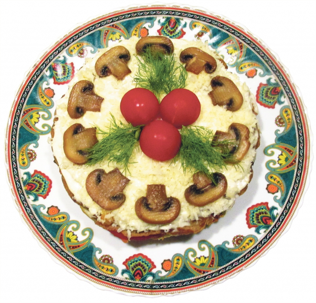 Kabaču torte ar sēnēm.