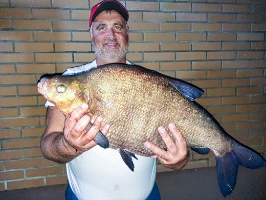 Daugavas raženais plaudis. Māris Bremze ar rekordlielo lomu.
Autors: no personīgā albuma