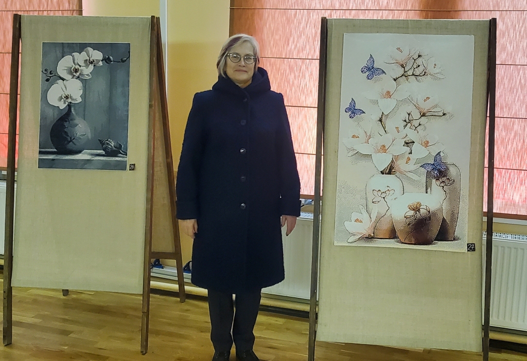 Dvēsele alkst ziedu. Daņa Kovaļova un viņas pērļotie darbi.
Autors: no Neretas kultūras nama